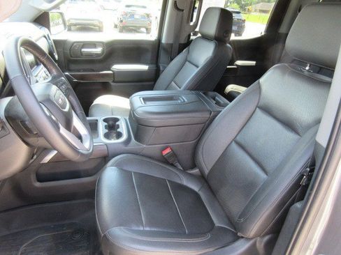 Used 2022 GMC Sierra 1500 SLT w/ SLT Premium Package AWD/4WD image 16