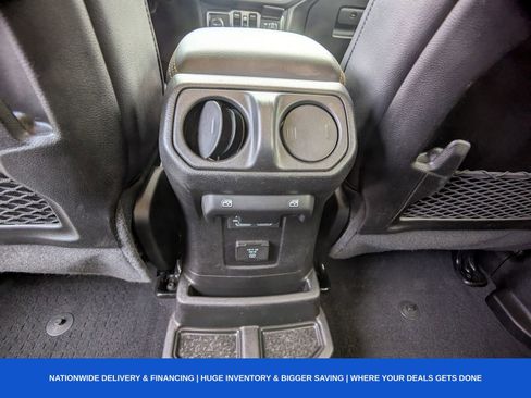 Used 2024 Jeep Wrangler Unlimited Sahara w/ Technology Group image 18