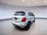 Used 2022 Chevrolet Trax LT w/ Sport Edition image 4