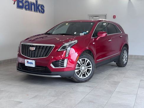 Certified 2024 Cadillac XT5 Premium Luxury image 2