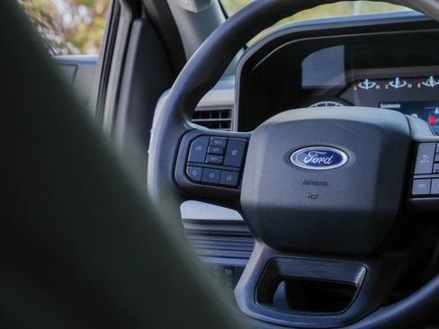 Used 2023 Ford F250 XLT w/ FX4 Off-Road Package AWD/4WD image 42