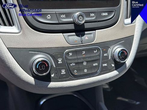 Used 2025 Chevrolet Malibu LT FWD image 26