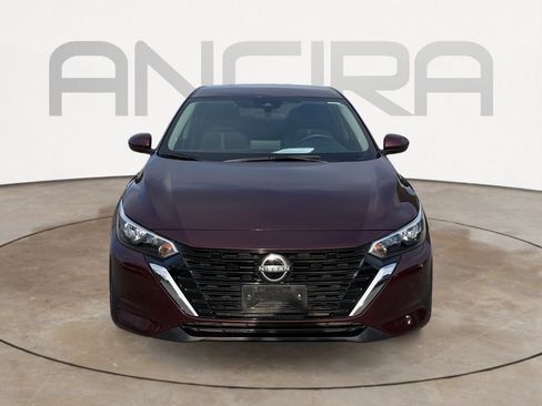 Used 2024 Nissan Sentra SV FWD image 2