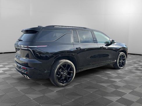 Used 2024 Chevrolet Traverse RS w/ LPO, Floor Liner Package image 4