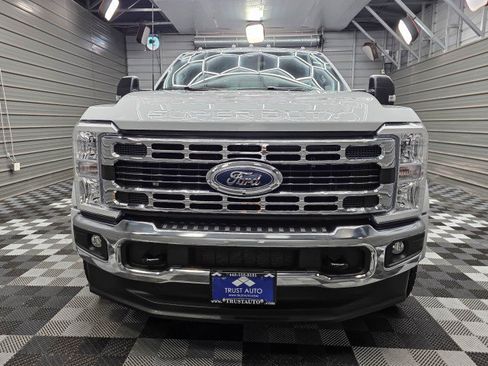 Used 2025 Ford F450 XLT w/ 360-Degree Camera Package AWD/4WD image 4
