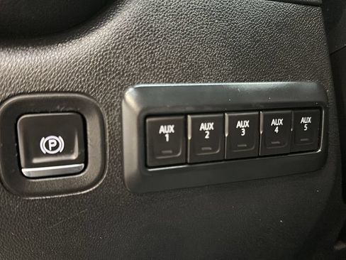 Used 2020 Chevrolet Silverado 2500 W/T w/ WT Convenience Package AWD/4WD image 25