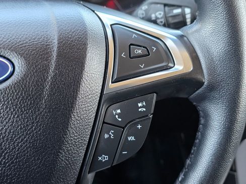 Used 2024 Ford Edge SEL AWD/4WD image 49