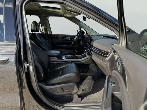 Used 2025 Kia Carnival SX w/ SX Dark Edition Package image 52