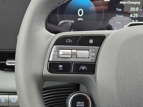 New 2026 Hyundai Ioniq 5 Limited image 12