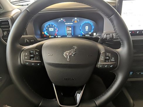 Used 2025 Ford Bronco Sport Outer Banks w/ Outer Banks Tech Package+ image 15