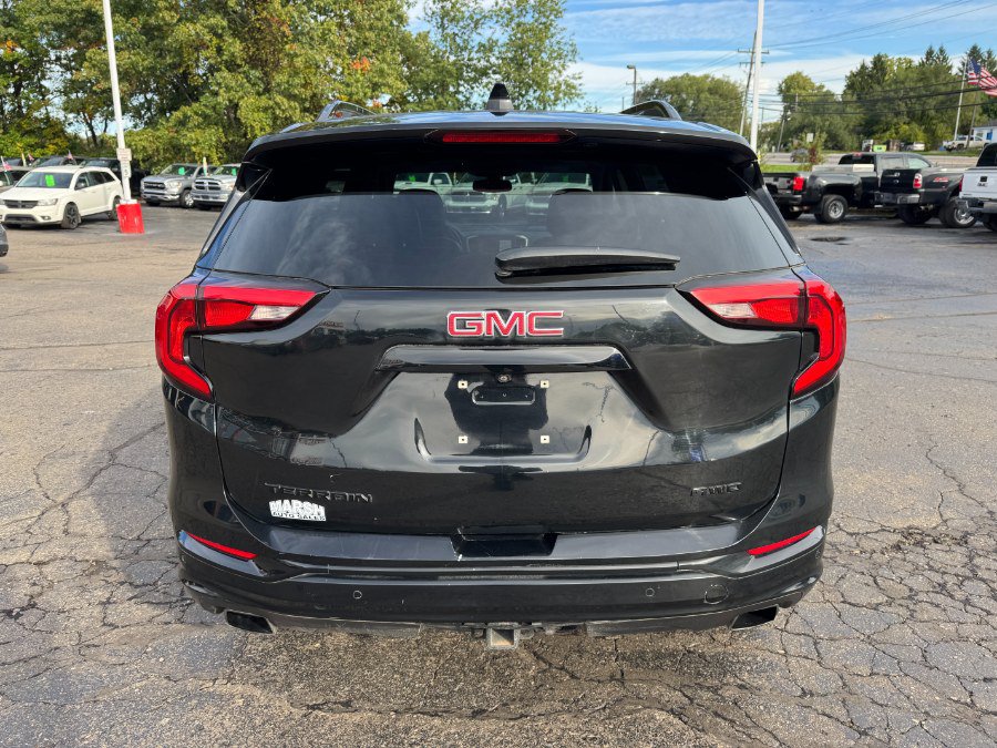 Used 2019 GMC Terrain SLT w/ Preferred Package AWD/4WD image 4
