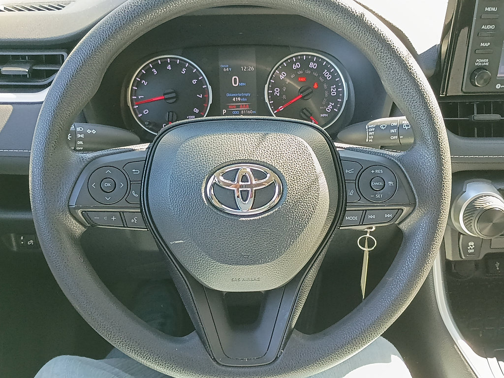 Used 2020 Toyota RAV4 LE w/ All Weather Liner Package AWD/4WD image 20