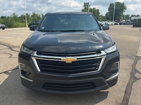 Used 2023 Chevrolet Traverse LS AWD/4WD image 8