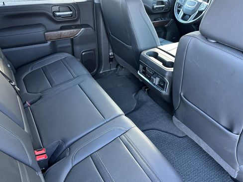 Used 2020 GMC Sierra 3500 Denali w/ Denali Ultimate Package image 17