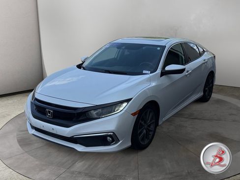 Used 2020 Honda Civic EX image 2