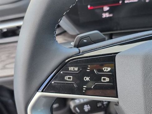 Used 2025 Audi Q5 Premium Plus image 23