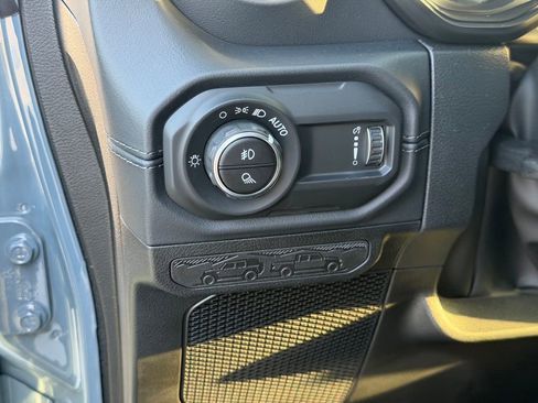 New 2026 Jeep Gladiator Sport image 14