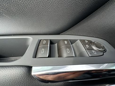 New 2026 Chevrolet Traverse RS FWD image 13