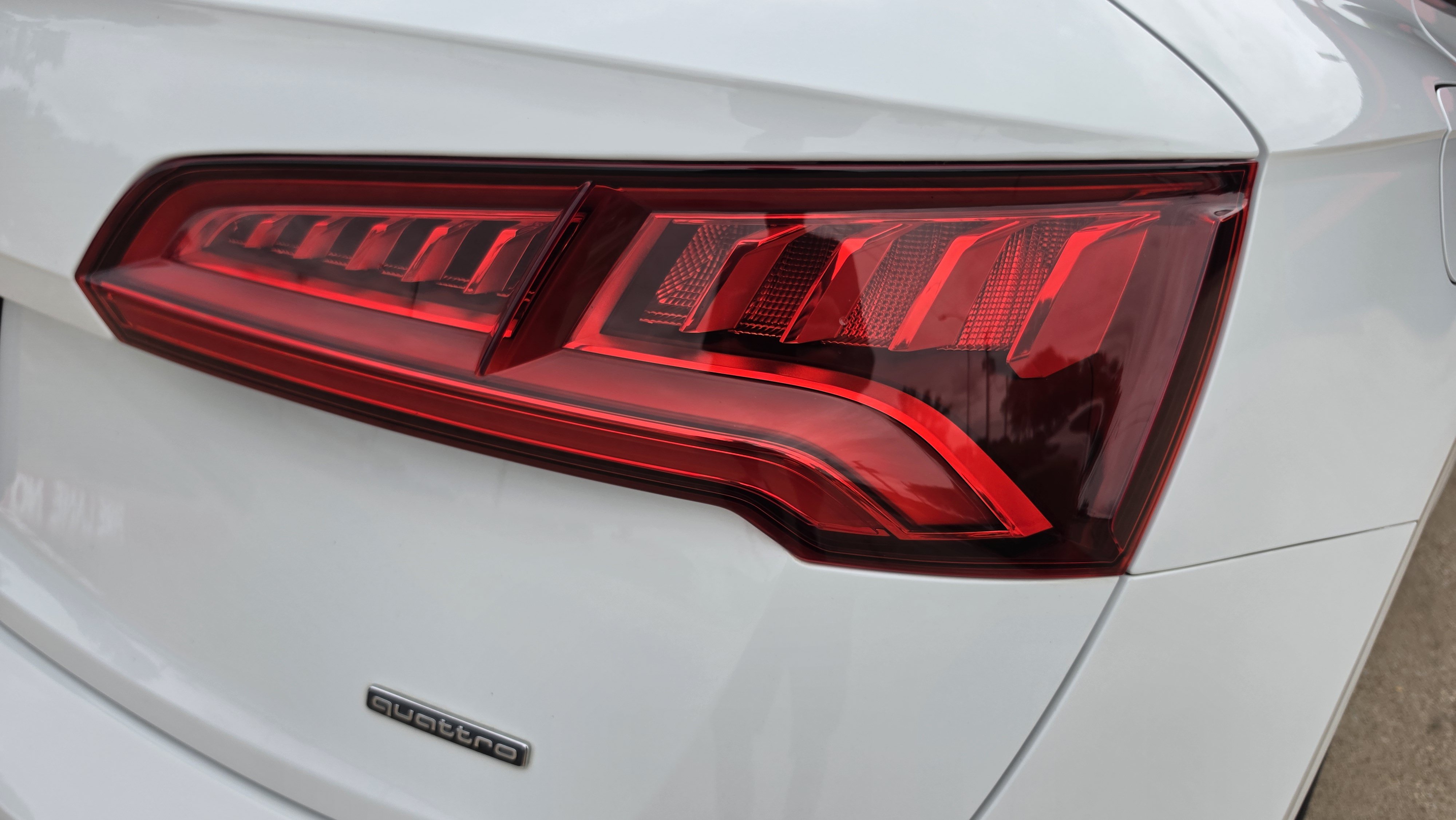 Used 2019 Audi Q5 2.0T Premium Plus w/ Premium Plus Package AWD/4WD image 9