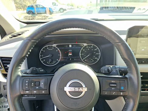 Certified 2023 Nissan Rogue SL w/ SL Premium Package image 20