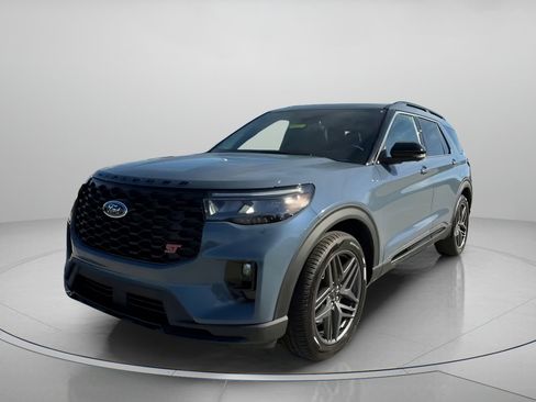 New 2026 Ford Explorer ST w/ Sun And Sound Package image 10