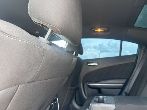 Used 2023 Dodge Charger SXT RWD image 31