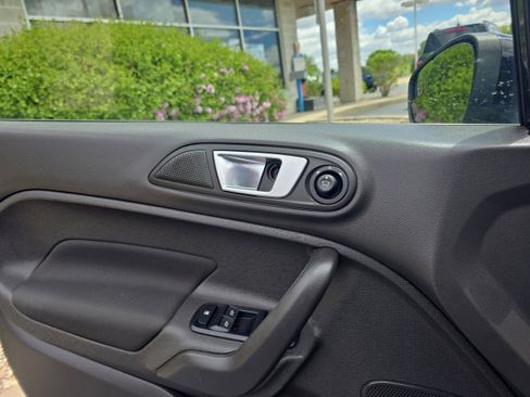 Used 2017 Ford Fiesta ST FWD image 15