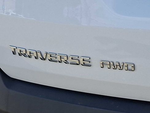 Used 2023 Chevrolet Traverse LT AWD/4WD image 30