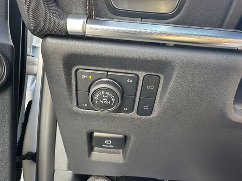 New 2025 Ford Expedition Tremor image 13