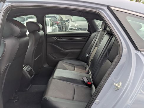 Used 2021 Honda Accord Sport image 13