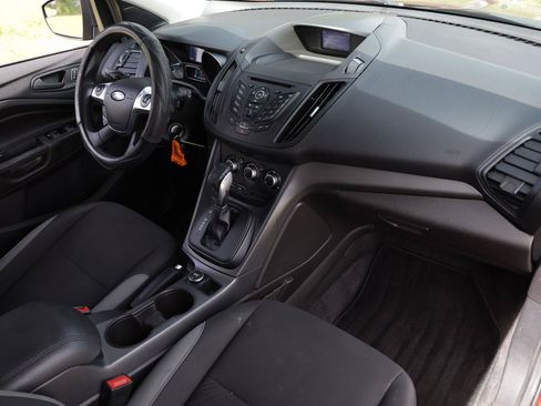 Used 2015 Ford Escape S FWD image 18
