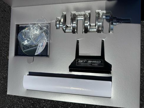 Used 2017 Ford Mustang Shelby GT350R w/ GT350R Equipment Group 920A image 19