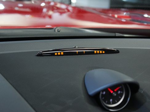 Used 2017 Mercedes-Benz SL 550 image 51