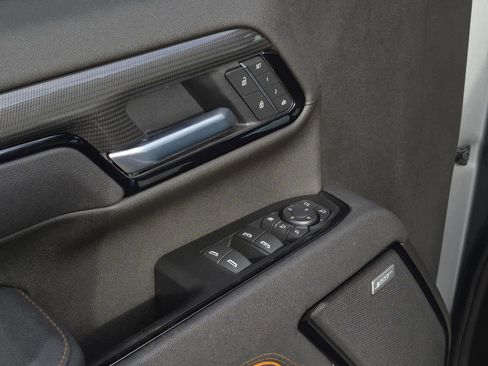 Certified 2025 GMC Sierra 2500 AT4 w/ AT4 Premium Plus Package image 14