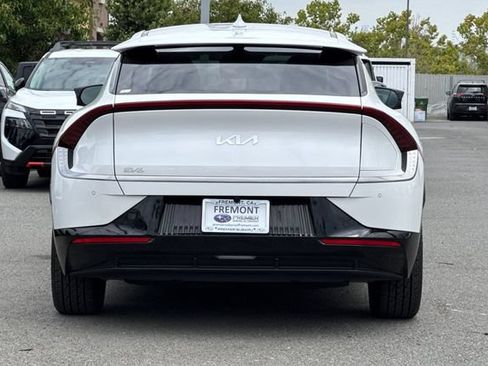 Used 2024 Kia EV6 Wind RWD image 5