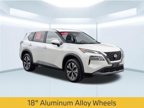 Certified 2022 Nissan Rogue SV FWD image 10