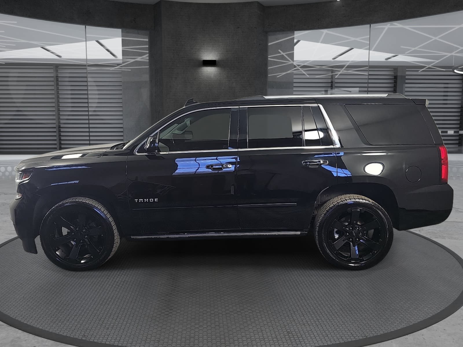 Used 2017 Chevrolet Tahoe Premier w/ Max Trailering Package AWD/4WD image 8