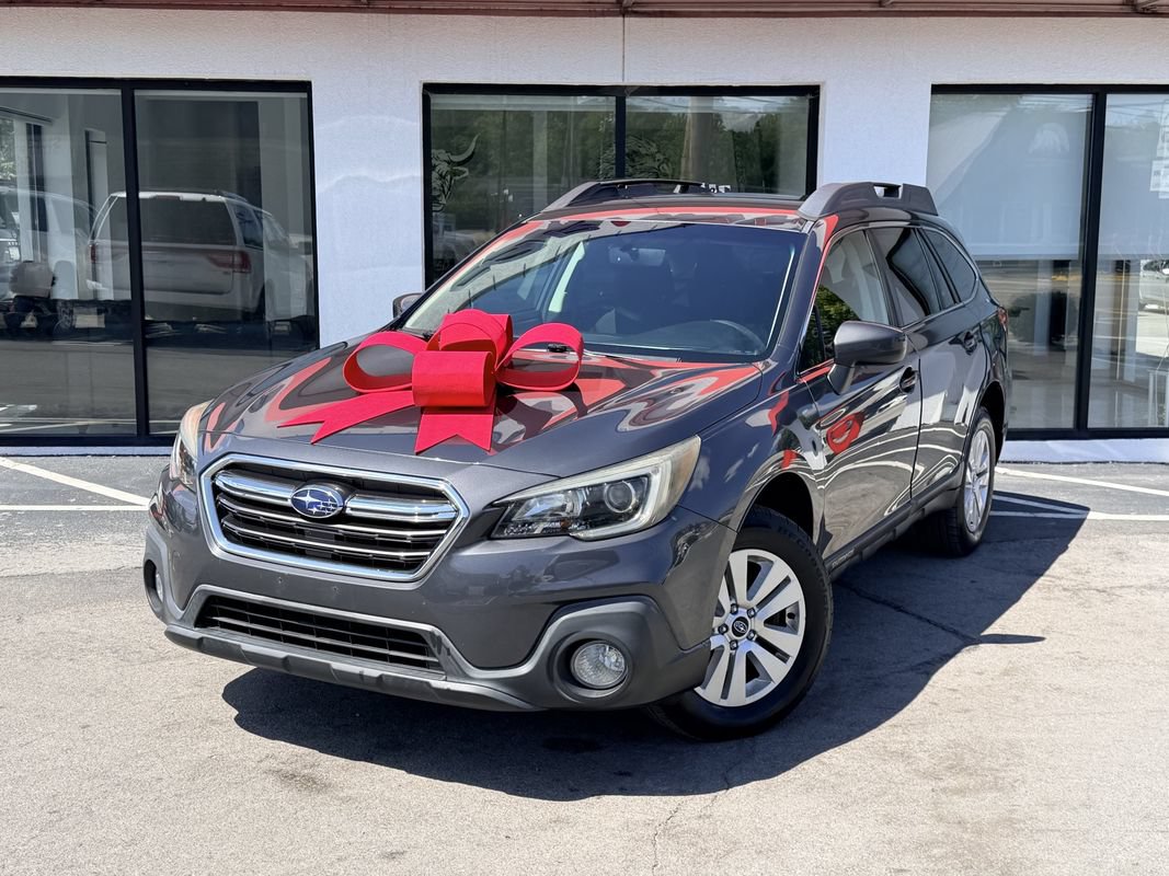 Used 2018 Subaru Outback 2.5i Premium AWD/4WD image 1