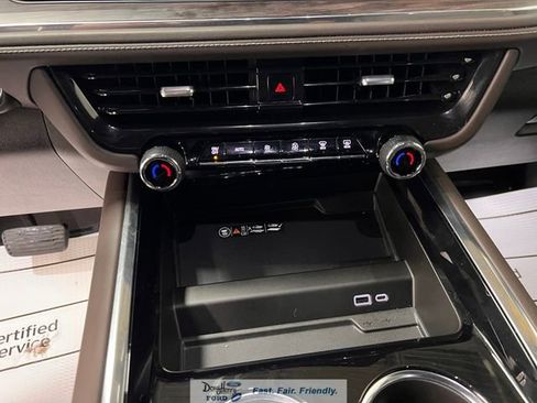 Used 2025 Chevrolet Tahoe Z71 w/ Comfort Package image 49