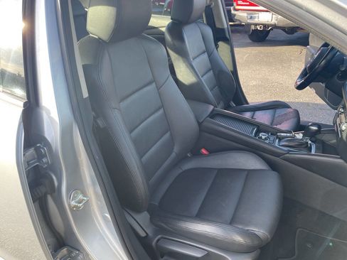 Used 2017 MAZDA MAZDA6 Touring image 11