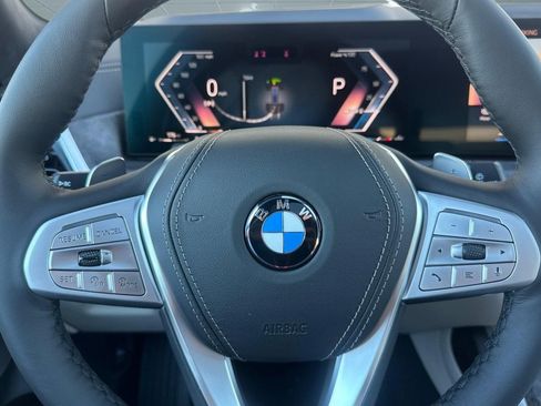 New 2026 BMW X7 xDrive40i w/ Executive Package image 16