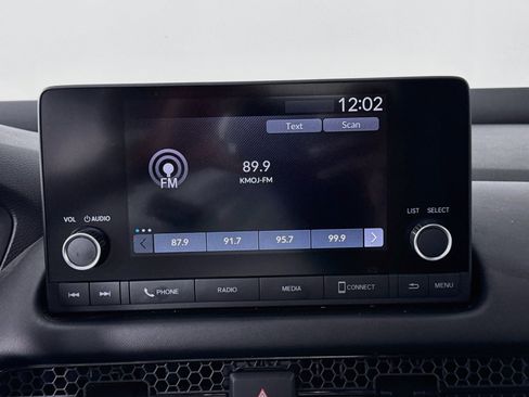 Used 2023 Honda HR-V LX image 14