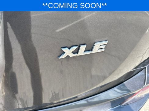 Used 2016 Toyota RAV4 XLE FWD image 16