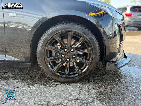 Used 2023 Cadillac CT5 Luxury w/ Cold Weather Package AWD/4WD image 9