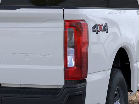 New 2025 Ford F250 XL image 21