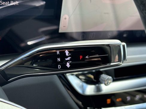 New 2026 Cadillac Lyriq Premium Luxury image 16