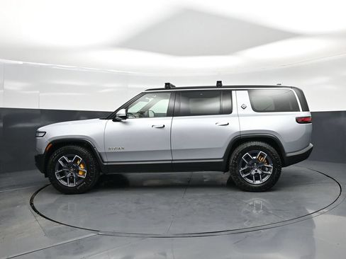 Used 2023 Rivian R1S Adventure Quad AWD/4WD image 31
