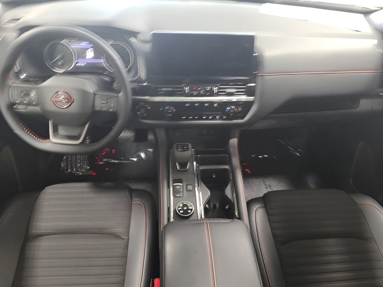 Used 2026 Nissan Pathfinder Rock Creek w/ Rock Creek Premium Package AWD/4WD image 25