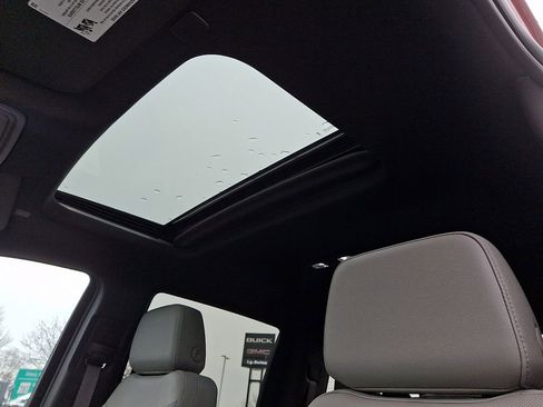 New 2026 GMC Sierra 1500 SLT w/ SLT Premium Plus Package image 10