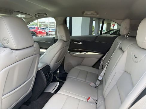 Certified 2023 Cadillac XT4 Premium Luxury FWD image 18